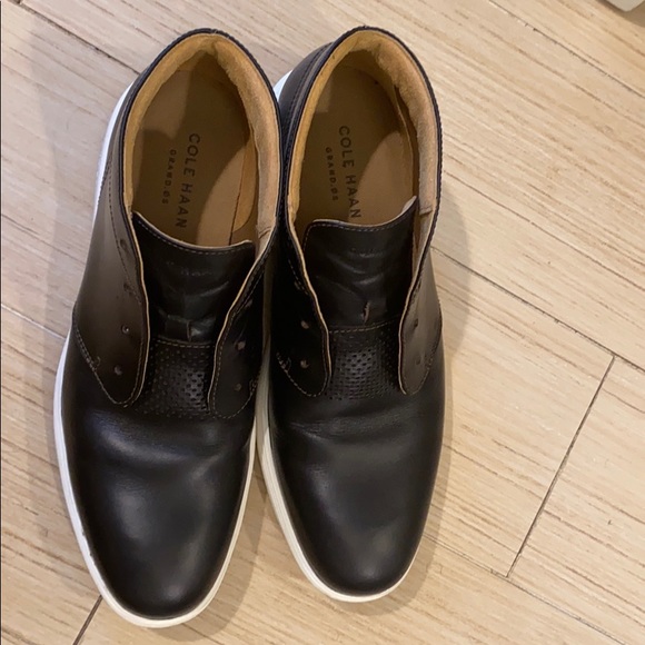 sneaker/boot - Picture 1 of 3